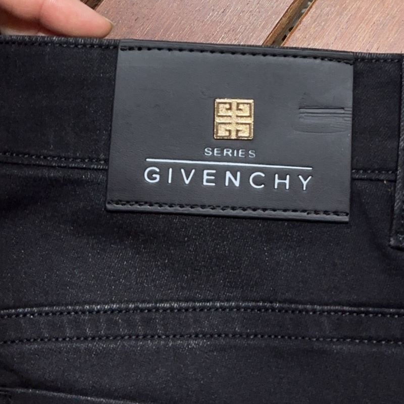 Givenchy Jeans